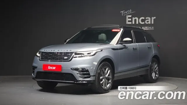 LAND ROVER RANGE ROVER VELAR 2026