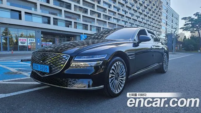 GENESIS ELECTRIFIED G80 — из Кореи под ключ