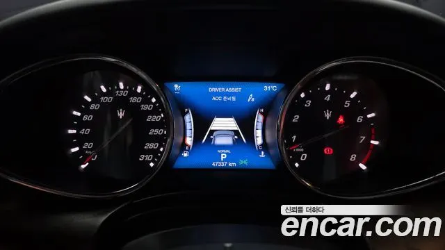 MASERATI QUATTROPORTE 2020 — 47 337 км, Корея — под ключ — фото 8