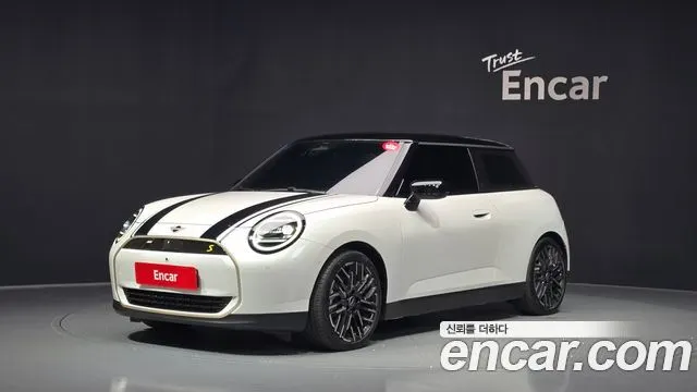 MINI COOPER ELECTRIC 2024