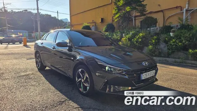 HYUNDAI AVANTE 2021