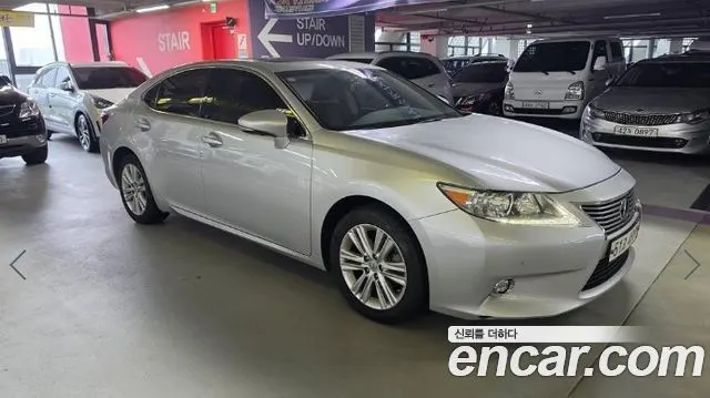 LEXUS ES350 2014 — 140 316 км, серебристый, Корея — под ключ — фото 1