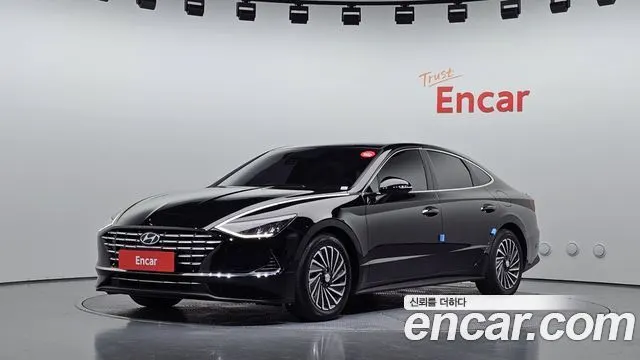 HYUNDAI SONATA HYBRID 2021