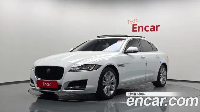 JAGUAR XF 2017