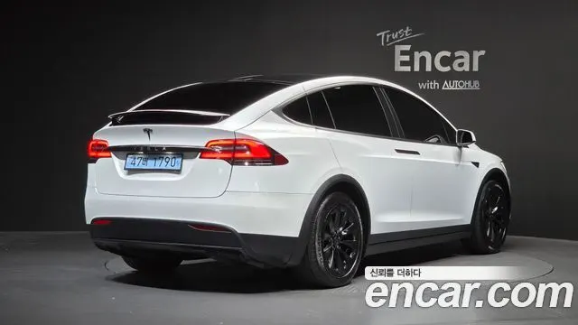 TESLA MODEL X 2020