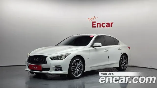 INFINITI Q50 2015