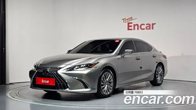 LEXUS ES300H — из Кореи под ключ