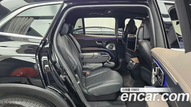 MERCEDES-BENZ EQS SUV X296 2023 — 37 983 км, чёрный, Корея — под ключ — фото 12