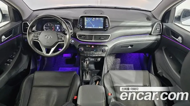 HYUNDAI TUCSON 2019 — 77 556 км, белый, Корея — под ключ — фото 7