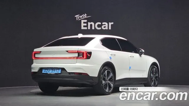 POLESTAR POLESTAR 2 2023 — 120 178 км, белый, Корея — под ключ — фото 2