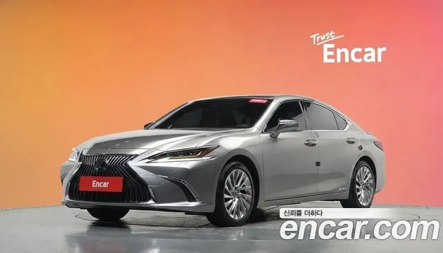 LEXUS ES300H 2019 — 25 569 км, серебристо-серый, Корея — под ключ — фото 2
