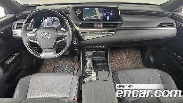 LEXUS ES300H 2019 — 25 569 км, серебристо-серый, Корея — под ключ — фото 7