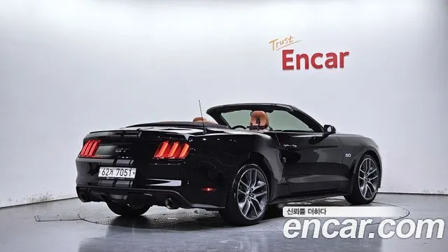 FORD MUSTANG 2017