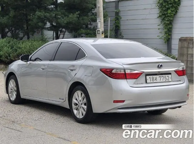 LEXUS ES300H 2013 — 164 114 км, серебристо-серый, Корея — под ключ — фото 3