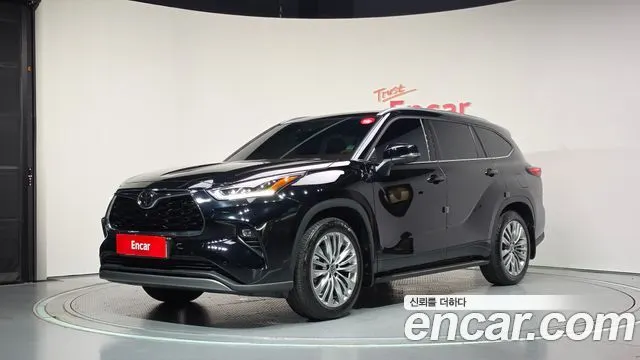TOYOTA HIGHLANDER 2025