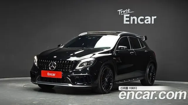 MERCEDES-BENZ GLA-CLASS X156 2019