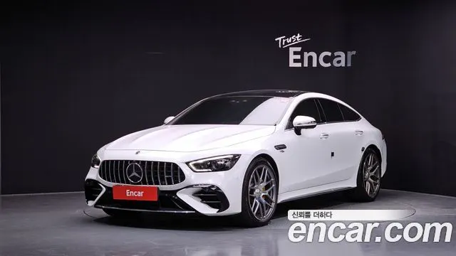 MERCEDES-BENZ AMG GT 2023