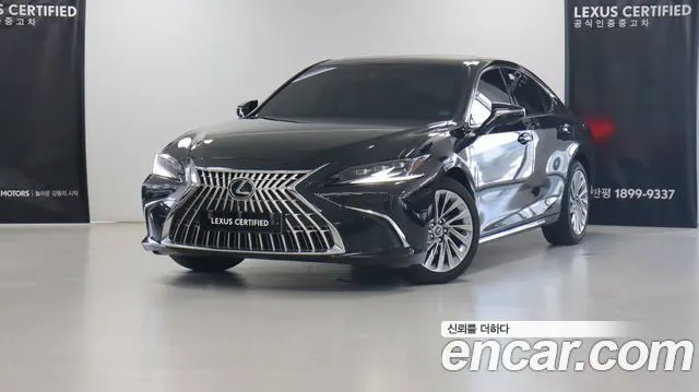 LEXUS ES300H 2026