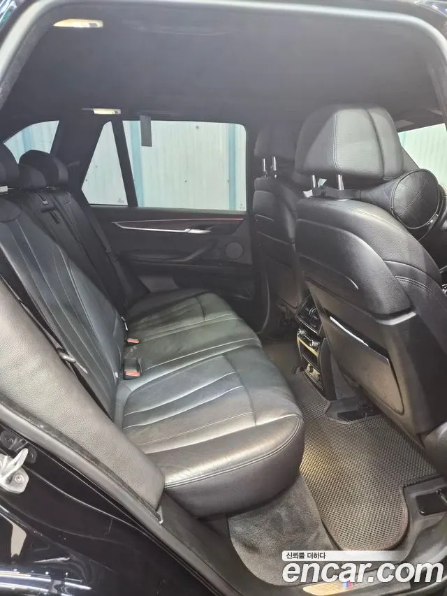 BMW X5 2016 — 114 000 км, чёрный, Корея — под ключ — фото 6