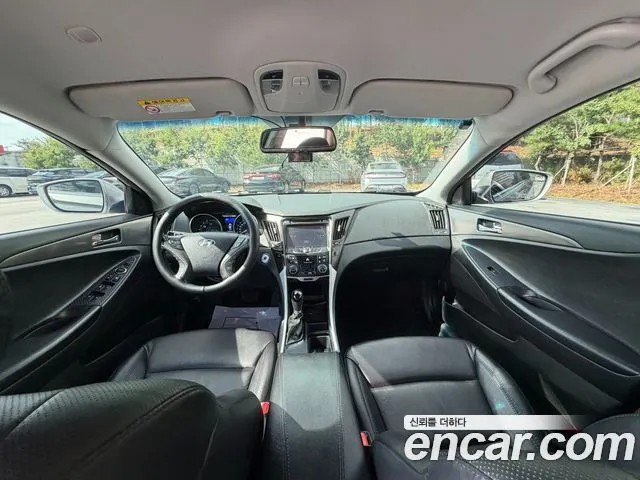 HYUNDAI SONATA HYBRID 2014 — 197 111 км, серебристо-серый, Корея — под ключ — фото 7