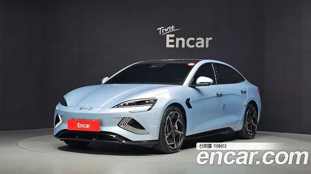 BYD SEAL 2025