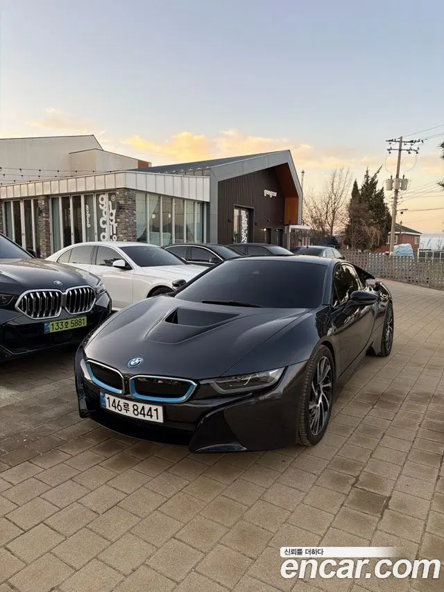 BMW I8 2016 — 98 000 км, серый, Корея — под ключ — фото 2