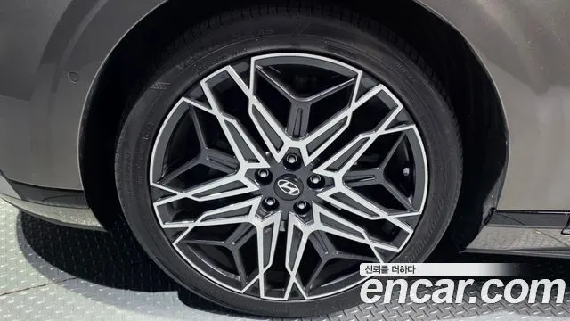 HYUNDAI GRANDEUR HYBRID 2023 — 95 692 км, светло-золотистый, Корея — под ключ — фото 5