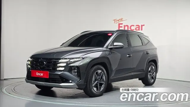 HYUNDAI TUCSON HYBRID 2025