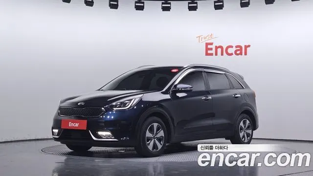 KIA NIRO 2018 — 132 455 км, синий, Корея — под ключ — фото 1