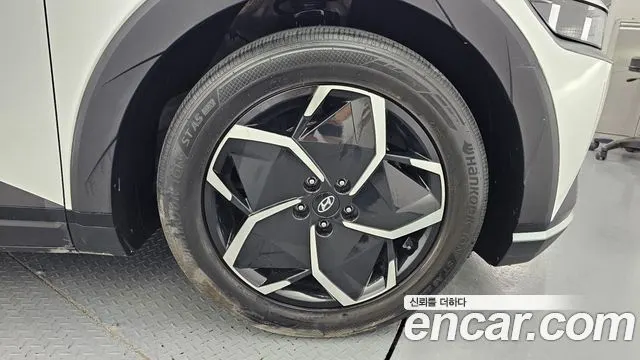 HYUNDAI IONIQ 5 2022 — 247 110 км, белый, Корея — под ключ — фото 5