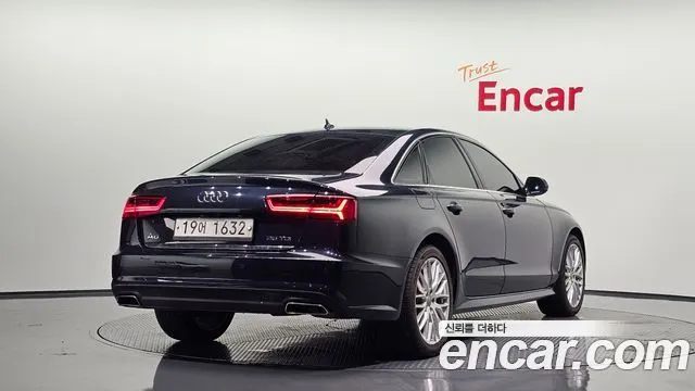 AUDI A6 2018 — 116 004 км, синий, Корея — под ключ — фото 1