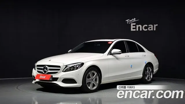 MERCEDES-BENZ C-CLASS W205 2018