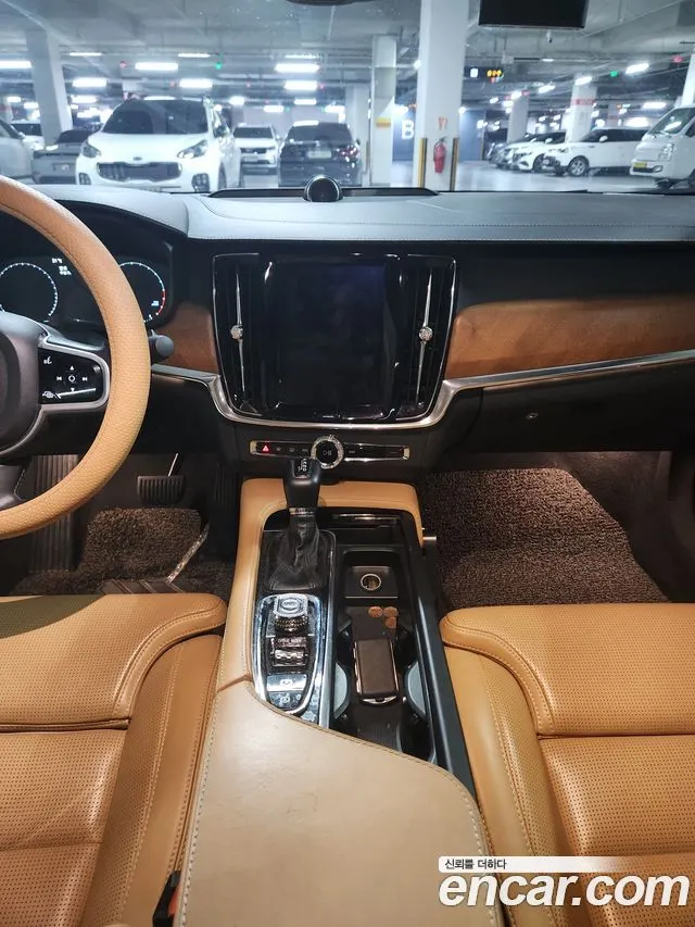 VOLVO S90 2019 — 169 000 км, белый, Корея — под ключ — фото 8