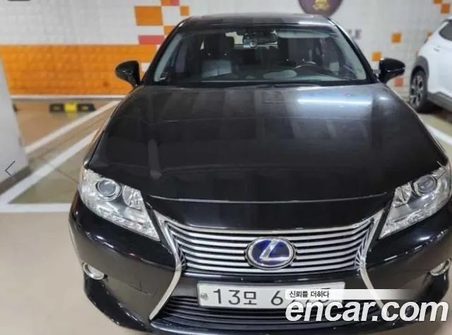 LEXUS ES300H — из Кореи под ключ