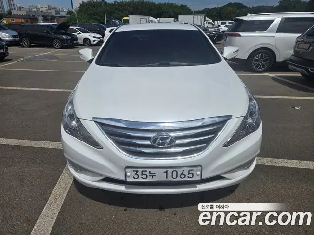 HYUNDAI SONATA THE BRILLIANT 2013