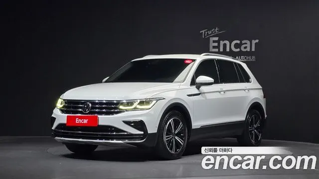 VOLKSWAGEN TIGUAN 2021