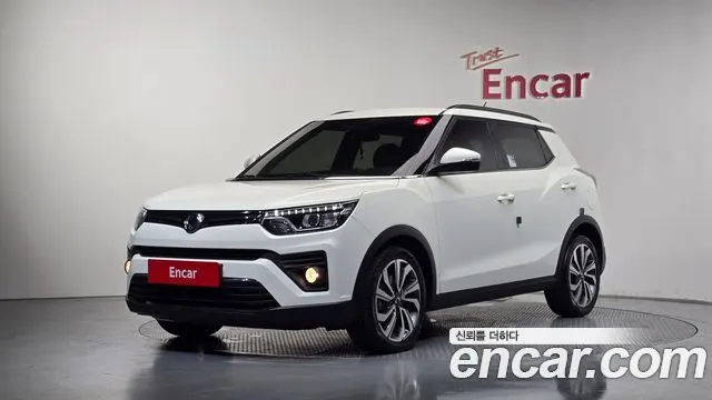 KGM VERY NEW TIVOLI 2020
