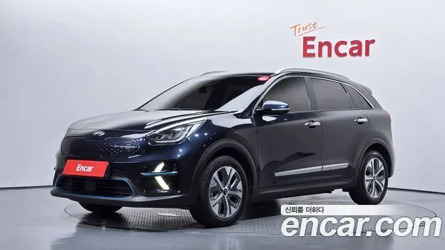 KIA NIRO 2019 — 109 040 км, синий, Корея — под ключ — фото 1