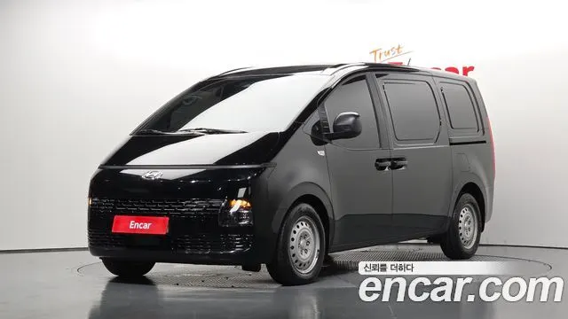 HYUNDAI STARIA 2022