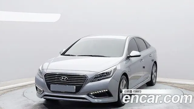 HYUNDAI SONATA HYBRID 2017