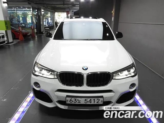 BMW X4 2017 — 121 786 км, белый, Корея — под ключ — фото 1