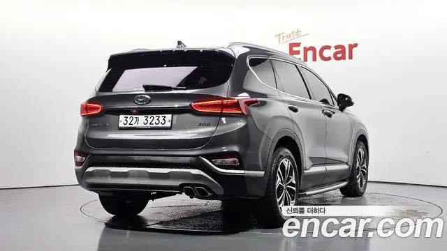 HYUNDAI SANTA FE 2019 — 125 935 км, серый, Корея — под ключ — фото 2
