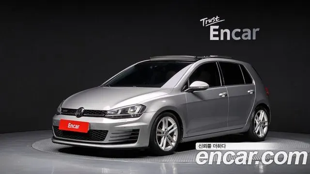 VOLKSWAGEN GOLF 2014