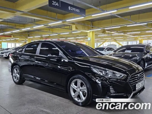 HYUNDAI SONATA 2019 — 84 460 км, чёрный, Корея — под ключ — фото 12