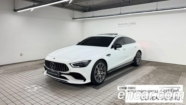 MERCEDES-BENZ AMG GT 2023