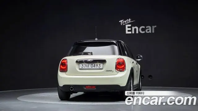 MINI COOPER D 2016 — 85 079 км, белый-перламутр, Корея — под ключ — фото 4
