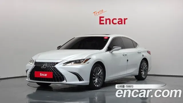 LEXUS ES300H 2023