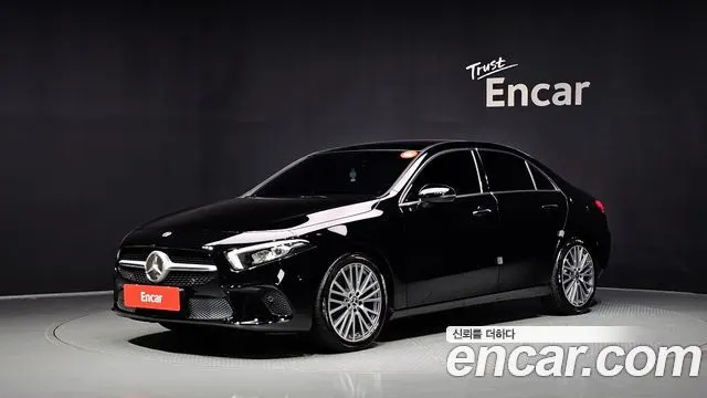 MERCEDES-BENZ A-CLASS W177 2021