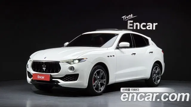 MASERATI LEVANTE 2017