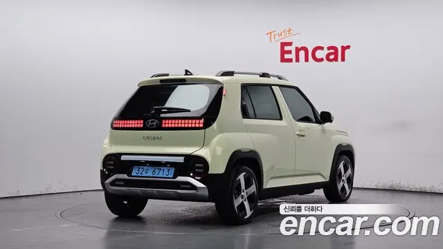 HYUNDAI CASPER ELECTRIC 2025 — 4 279 км, белый-перламутр, Корея — под ключ — фото 2